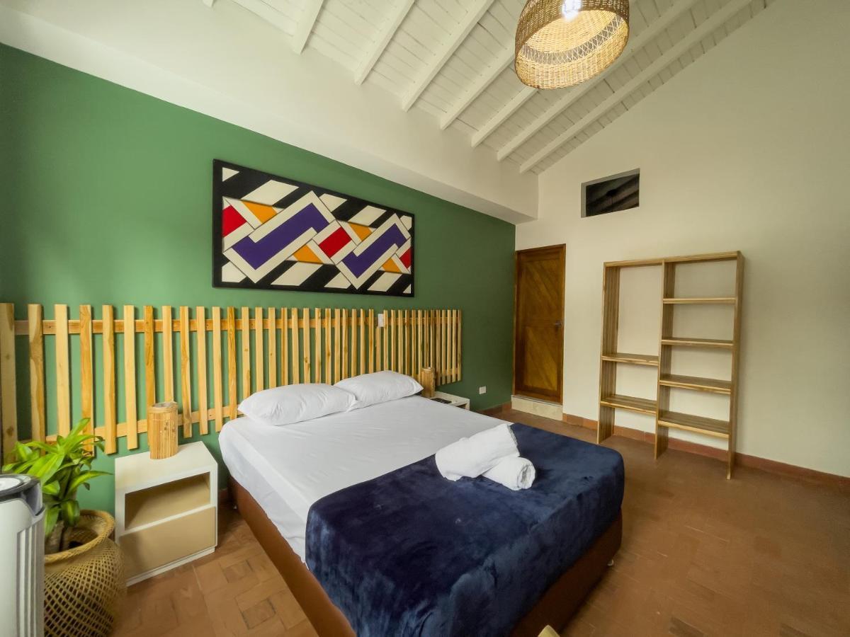 Hotel Casa Las Palmas Μεντεγίν Εξωτερικό φωτογραφία